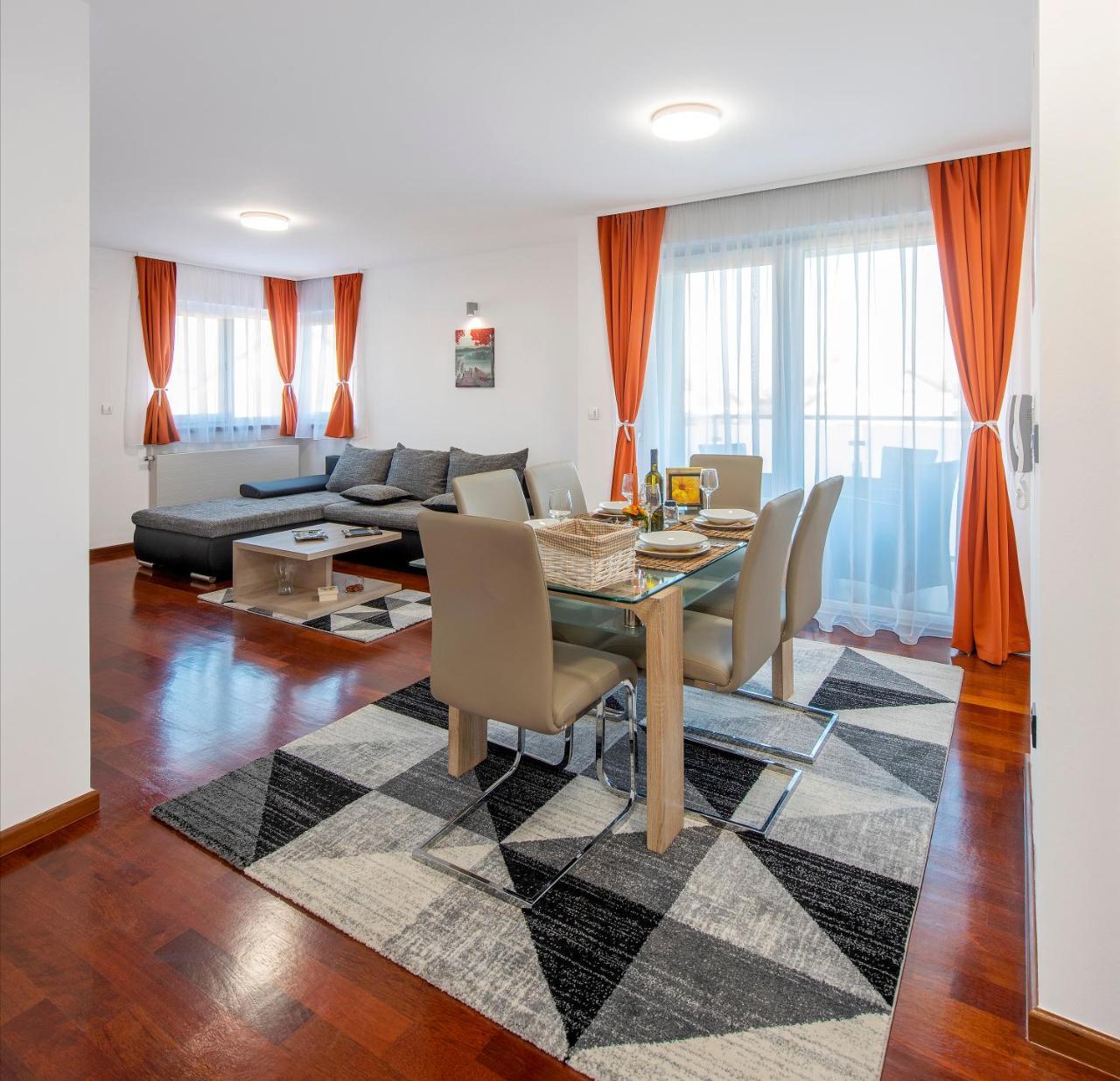 Ratkajec Luxury Apartments Varazdin Bagian luar foto