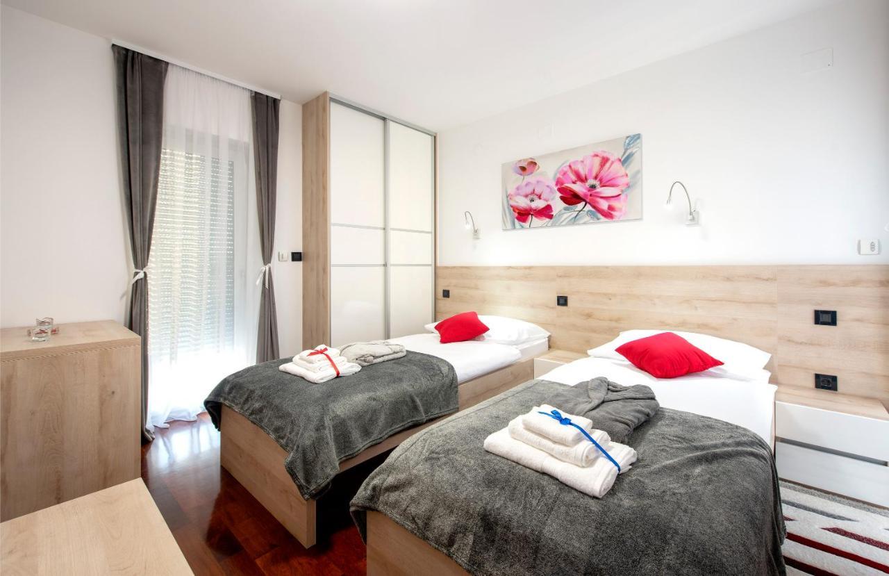Ratkajec Luxury Apartments Varazdin Bagian luar foto