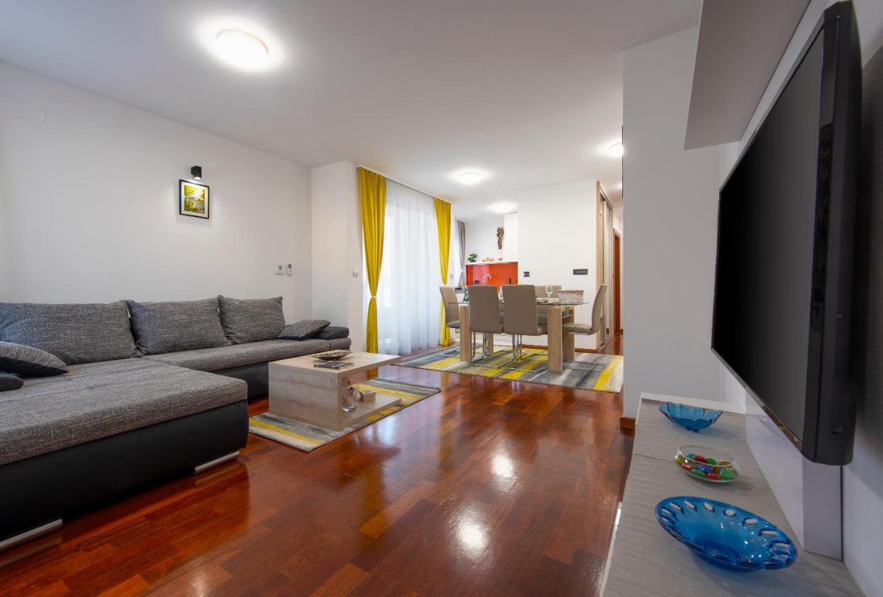 Ratkajec Luxury Apartments Varazdin Bagian luar foto